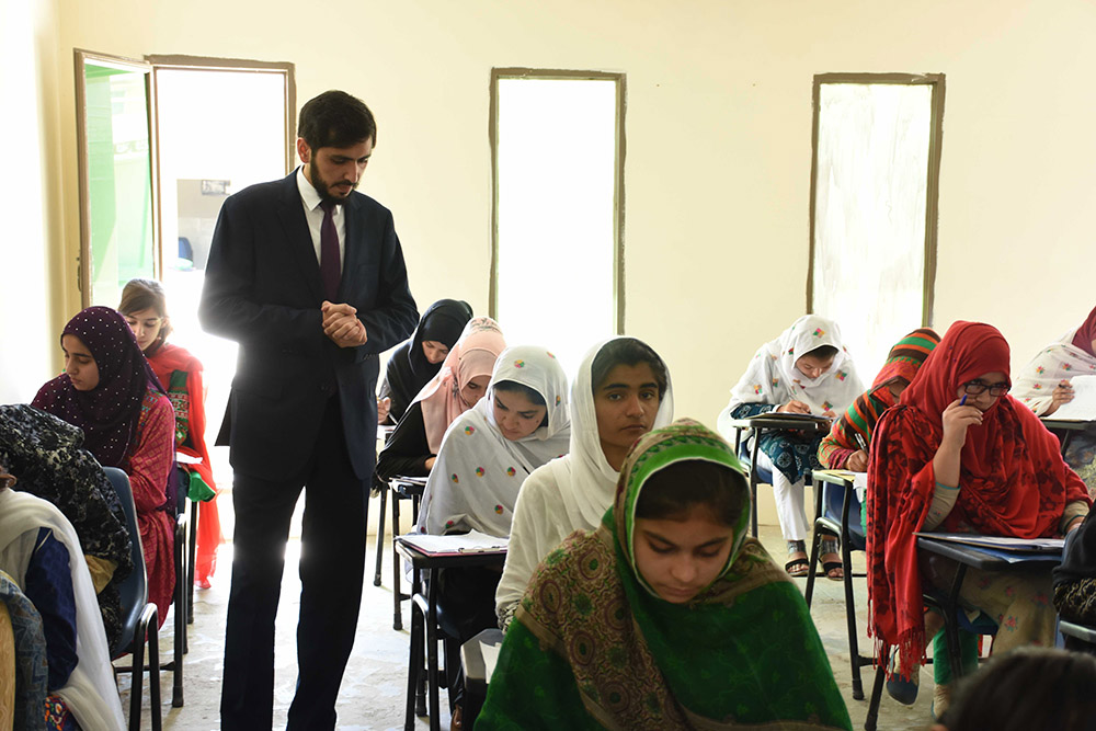 Pic 9 Entry Test 2018