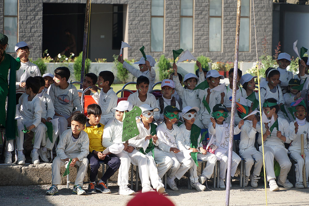 Pic 4 Sports Week