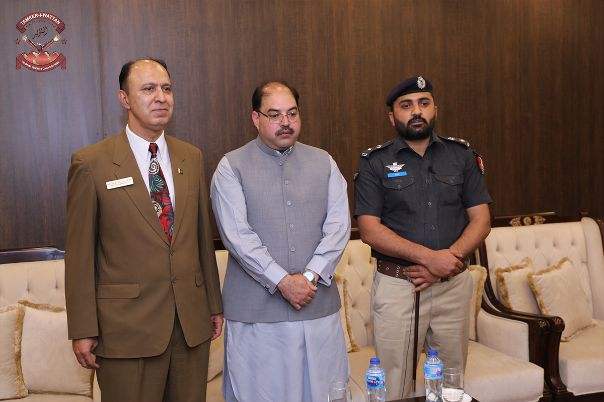 DPO Visit Book Fair Mansehra Pic 24